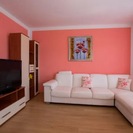 Apartment Zora *