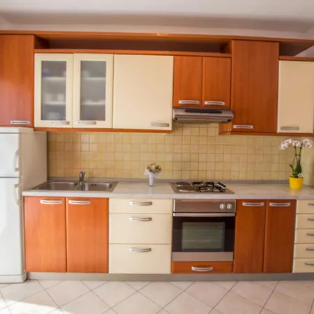 Zora Apartment Lopar
