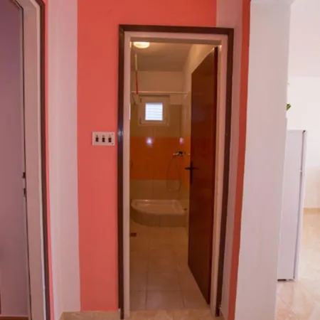 Zora Apartment *